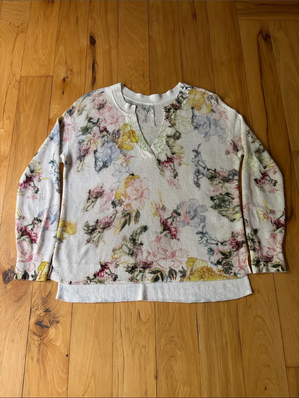 By ANTHROPOLOGIE | Cream Floral Linen Blend Cottagecore V Neck Sweater | Size XS - Picture 4 of 8